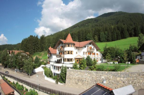 Turmhotel Gschwendt Valle Di Casies